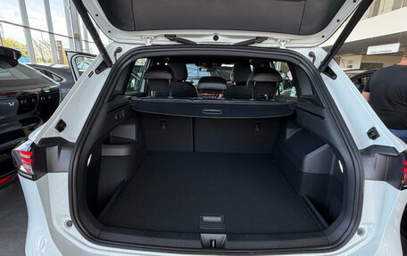 Volkswagen Tiguan, 2026 год, 4 790 000 рублей, 17 фотография