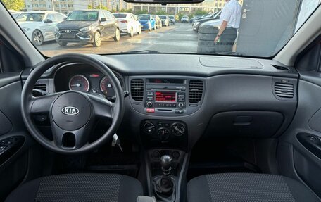 KIA Rio II, 2011 год, 665 000 рублей, 17 фотография