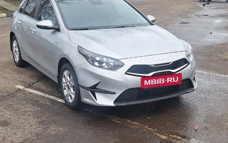 KIA cee'd III, 2022 год, 2 300 000 рублей, 2 фотография