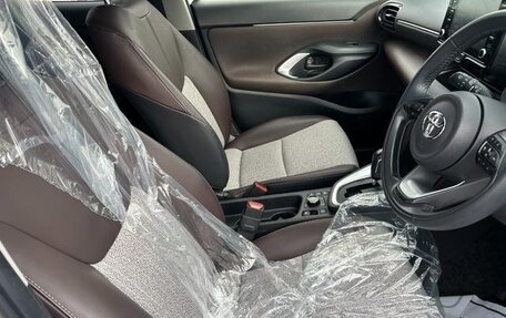 Toyota Yaris Cross, 2022 год, 1 554 002 рублей, 5 фотография