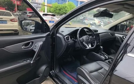 Nissan Qashqai, 2022 год, 1 650 000 рублей, 5 фотография