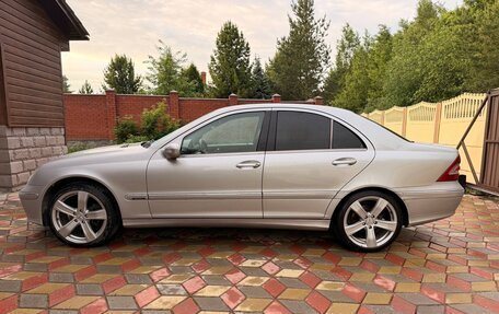 Mercedes-Benz C-Класс, 2005 год, 800 000 рублей, 11 фотография
