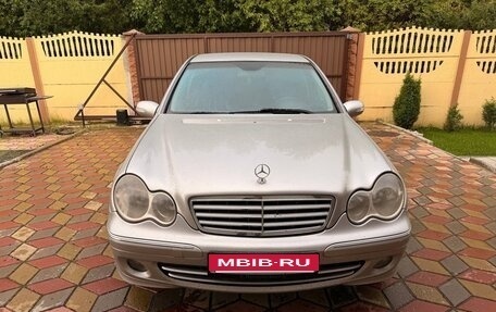 Mercedes-Benz C-Класс, 2005 год, 800 000 рублей, 14 фотография
