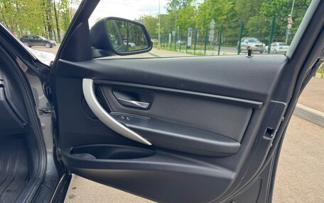 BMW 3 серия, 2016 год, 2 250 000 рублей, 14 фотография