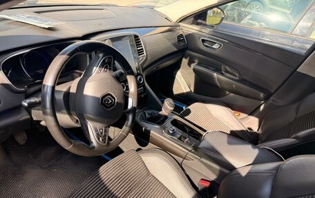 Renault Talisman, 2016 год, 1 300 000 рублей, 17 фотография