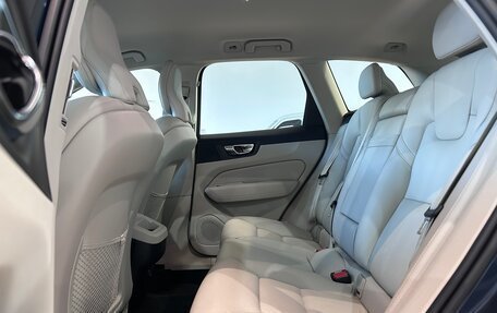 Volvo XC60 II, 2021 год, 5 800 000 рублей, 15 фотография