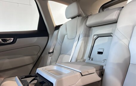 Volvo XC60 II, 2021 год, 5 800 000 рублей, 25 фотография