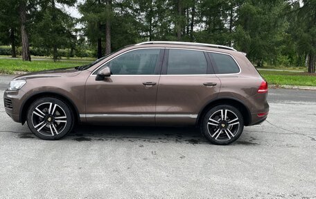 Volkswagen Touareg III, 2013 год, 2 199 000 рублей, 7 фотография