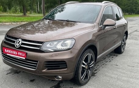 Volkswagen Touareg III, 2013 год, 2 199 000 рублей, 6 фотография