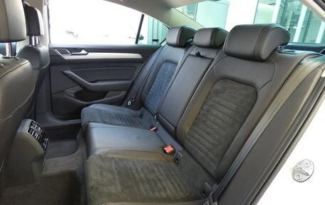 Volkswagen Passat B8 рестайлинг, 2017 год, 1 498 002 рублей, 4 фотография