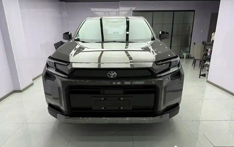 Toyota RAV4, 2026 год, 4 205 000 рублей, 2 фотография