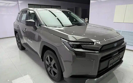 Toyota RAV4, 2026 год, 4 205 000 рублей, 3 фотография