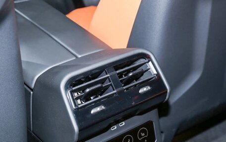 BMW M5, 2026 год, 29 000 000 рублей, 19 фотография
