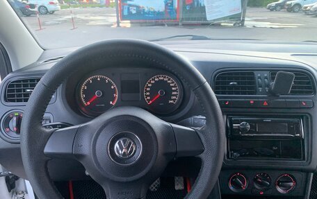 Volkswagen Polo VI (EU Market), 2011 год, 655 000 рублей, 8 фотография