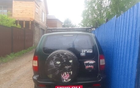 Chevrolet Niva I рестайлинг, 2005 год, 300 000 рублей, 5 фотография