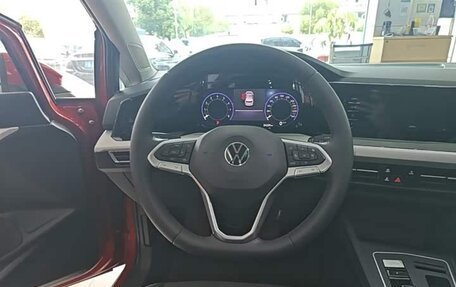 Volkswagen Golf VIII, 2022 год, 1 425 000 рублей, 10 фотография