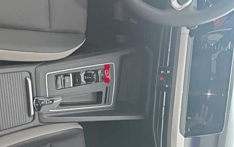 Volkswagen Golf VIII, 2022 год, 1 425 000 рублей, 13 фотография