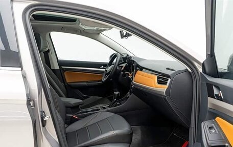 Volkswagen Bora, 2023 год, 1 125 000 рублей, 17 фотография