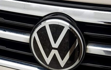 Volkswagen Bora, 2023 год, 1 125 000 рублей, 21 фотография