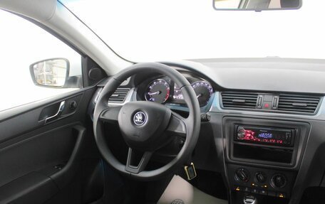 Skoda Rapid I, 2016 год, 830 000 рублей, 16 фотография