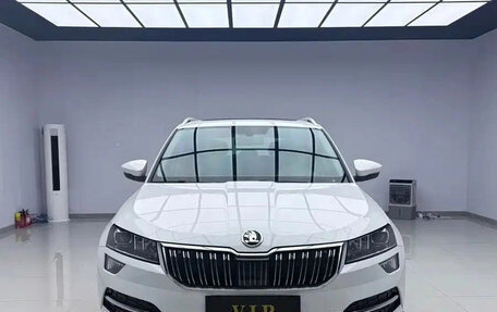 Skoda Karoq I, 2021 год, 1 825 002 рублей, 2 фотография