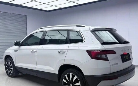 Skoda Karoq I, 2021 год, 1 825 002 рублей, 5 фотография