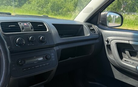 Skoda Fabia II, 2008 год, 330 000 рублей, 12 фотография