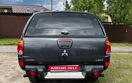 Mitsubishi L200 IV рестайлинг, 2013 год, 1 450 000 рублей, 4 фотография