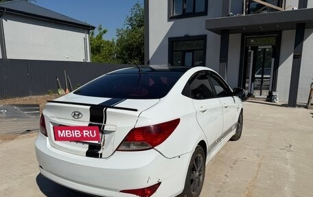 Hyundai Solaris II рестайлинг, 2012 год, 450 000 рублей, 3 фотография