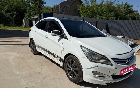 Hyundai Solaris II рестайлинг, 2012 год, 450 000 рублей, 2 фотография
