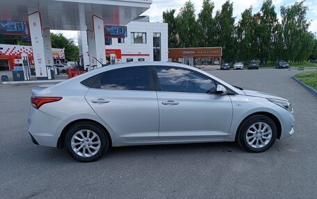 Hyundai Solaris II рестайлинг, 2018 год, 1 500 000 рублей, 7 фотография