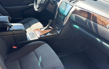 Toyota Camry, 2017 год, 2 220 000 рублей, 10 фотография