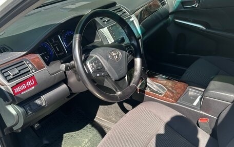 Toyota Camry, 2017 год, 2 220 000 рублей, 7 фотография