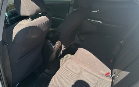 Toyota Camry, 2017 год, 2 220 000 рублей, 12 фотография