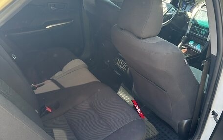 Toyota Camry, 2017 год, 2 220 000 рублей, 11 фотография
