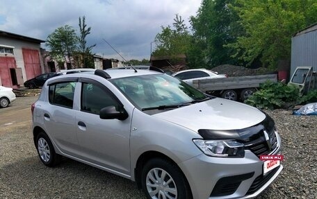 Renault Sandero II рестайлинг, 2019 год, 999 000 рублей, 2 фотография