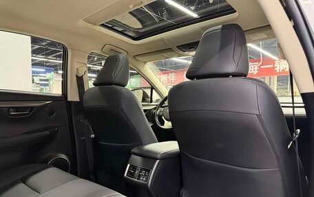 Lexus NX I, 2020 год, 2 540 000 рублей, 13 фотография