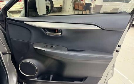 Lexus NX I, 2020 год, 2 540 000 рублей, 16 фотография