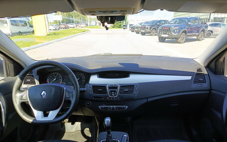 Renault Laguna III рестайлинг, 2008 год, 690 000 рублей, 17 фотография