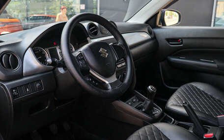 Suzuki Vitara II рестайлинг, 2015 год, 1 370 000 рублей, 13 фотография