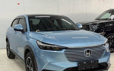 Honda Vezel, 2024 год, 2 225 000 рублей, 3 фотография