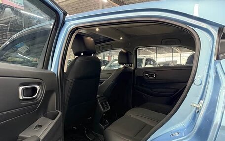 Honda Vezel, 2024 год, 2 225 000 рублей, 15 фотография