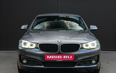 BMW 3 серия, 2018 год, 2 330 000 рублей, 2 фотография