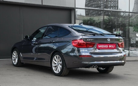 BMW 3 серия, 2018 год, 2 330 000 рублей, 7 фотография
