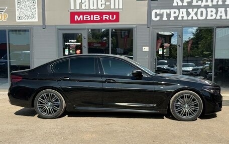 BMW 5 серия, 2019 год, 3 170 000 рублей, 13 фотография
