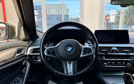 BMW 5 серия, 2019 год, 3 170 000 рублей, 28 фотография
