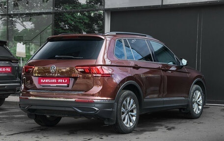 Volkswagen Tiguan II, 2021 год, 2 750 000 рублей, 4 фотография