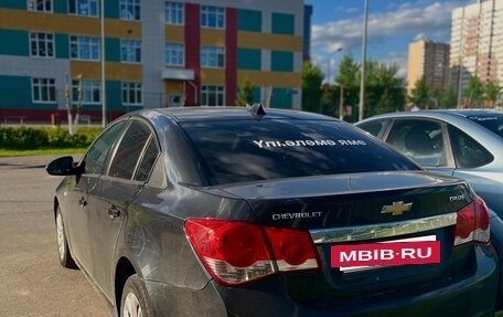 Chevrolet Cruze II, 2013 год, 500 000 рублей, 3 фотография