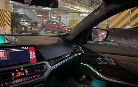 BMW 3 серия, 2019 год, 2 900 000 рублей, 9 фотография