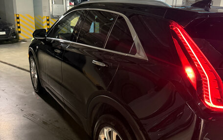 Cadillac XT4 I, 2019 год, 2 700 000 рублей, 4 фотография